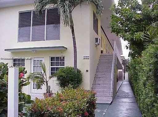 825 Euclid Ave #4 — Photo 3