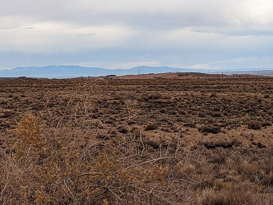 2nd image of 2611 Pendragon St