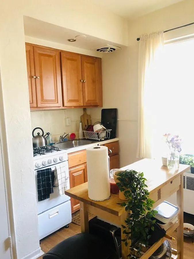 723 Melon Pl — Photo 2