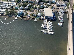 400 2nd St N, Bradenton Beach, FL 34217