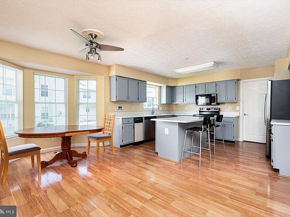 2nd image of 16108 Arrowroot Ct