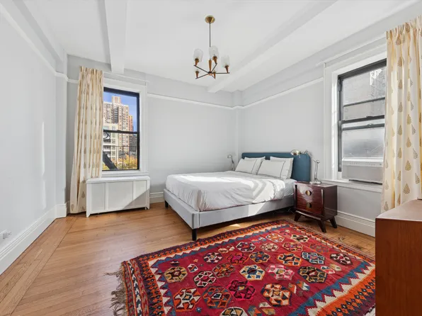 137 East 28th Street image 4 of 14