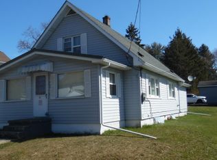 71 1st St, Falls Creek, PA 15840