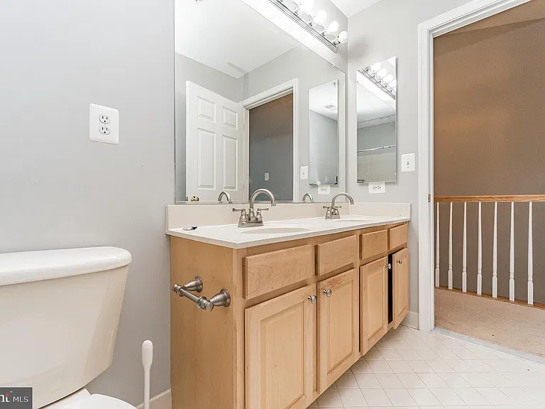 4858 Lee Hollow Pl — Photo 25