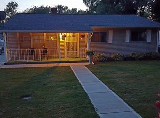 1148 Division Rd, Madison, OH 44057