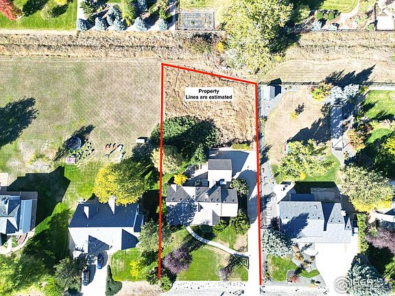 3rd image of 7537 Estate Cir