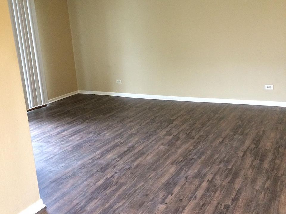 1st image of 1551 Raymond Dr APT 104