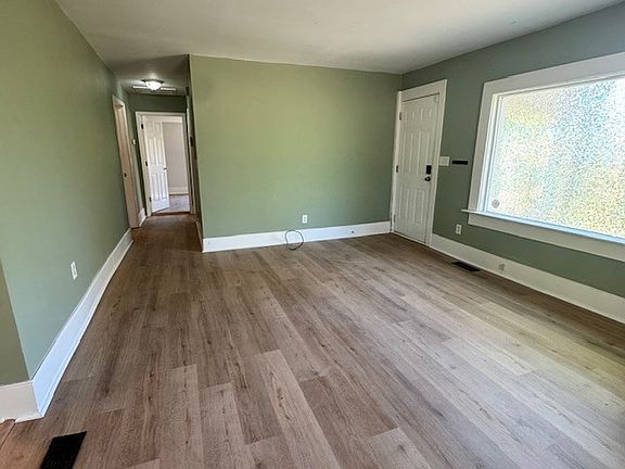3rd image of 2344 Ripplewater Dr