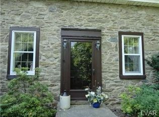 2320 Community Dr, Bath, PA 18014