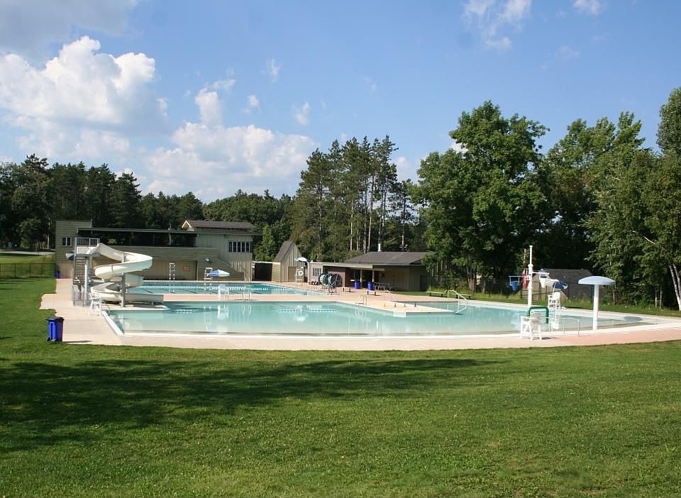 2nd image of 7 York Towne Ter
