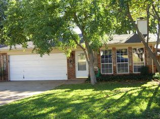 10213 Lone Eagle Ct, Fort Worth, TX 76108