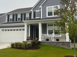 2214 Old Novi Rd, Novi, MI 48377