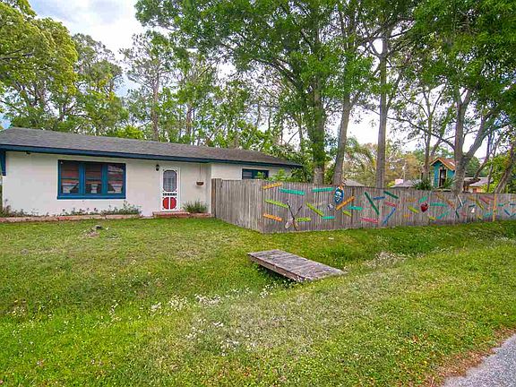 3rd image of 383 Varella Ave
