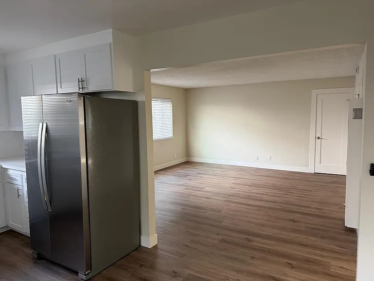1172 Brace Ave #5 — Photo 10