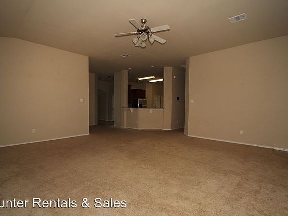 3rd image of 7300 Golden Oak Ln