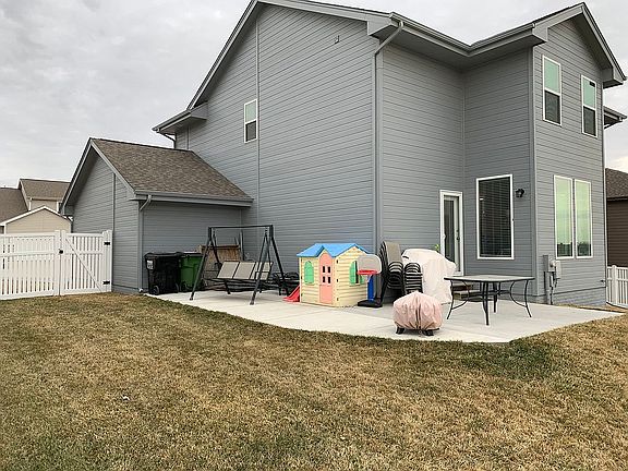 5th image of 11607 S 110th Ave