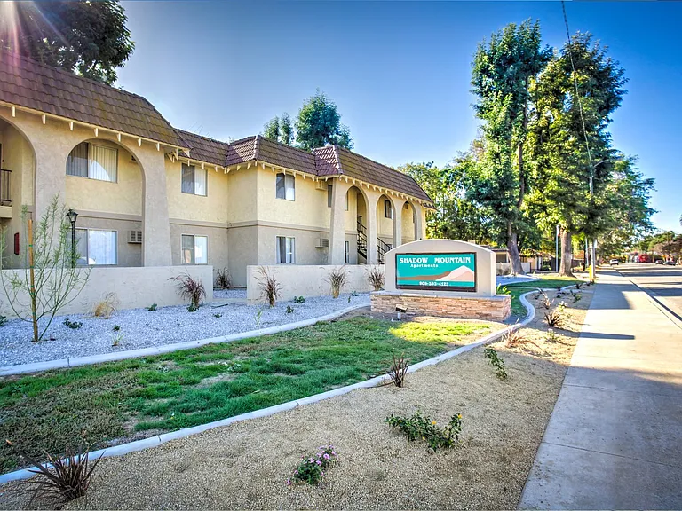 Shadow Mountain Apartments — Photo 38