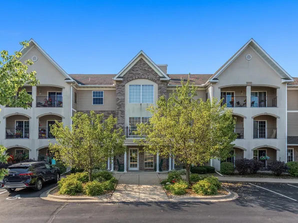 15550 Linnet St NW #1101, Andover, MN 55304