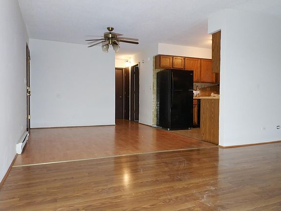 4th image of 1348 Crab Apple Ct APT 301