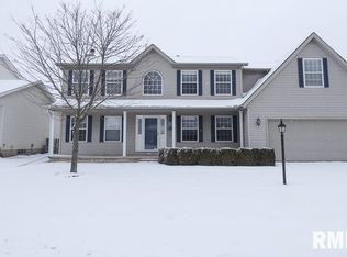 10505 N Schopp Ln, Peoria, IL 61615