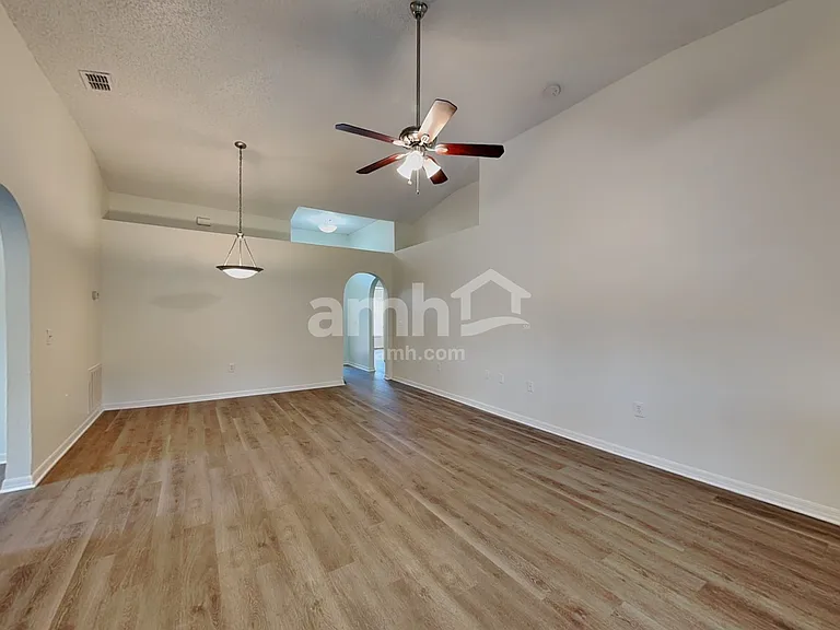 3011 Valkyrie Rd — Photo 8