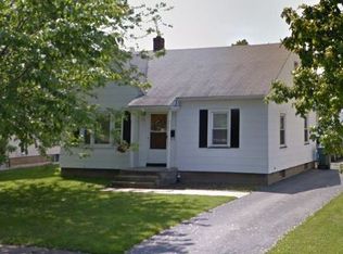 101 Mayflower St, Rochester, NY 14615