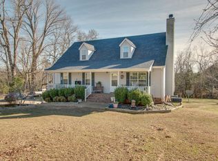 1926 Jones Creek Rd, Dickson, TN 37055