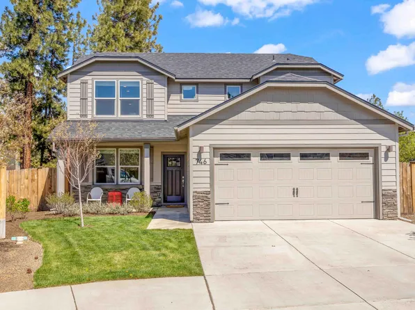 746 N Roundhouse Ct, Sisters, OR 97759