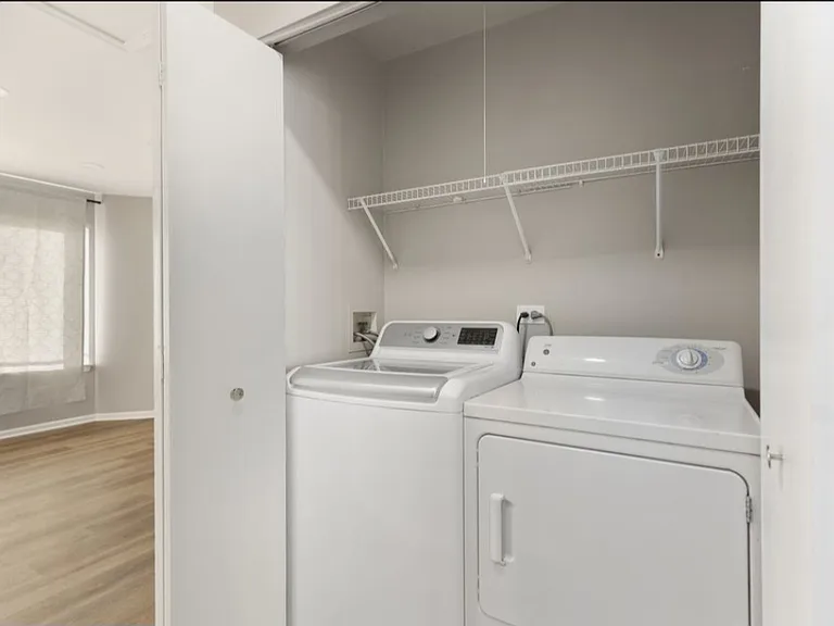4583 W Hill Ave — Photo 19