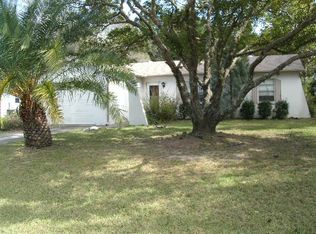 3284 Dow Ln, Spring Hill, FL 34609