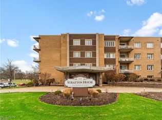 22655 Chagrin Blvd APT 115, Beachwood, OH 44122