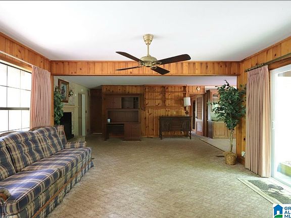 2nd image of 30 Hidden Hills Ln