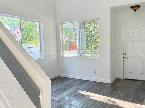 2nd image of 20518 E Lehigh Pl