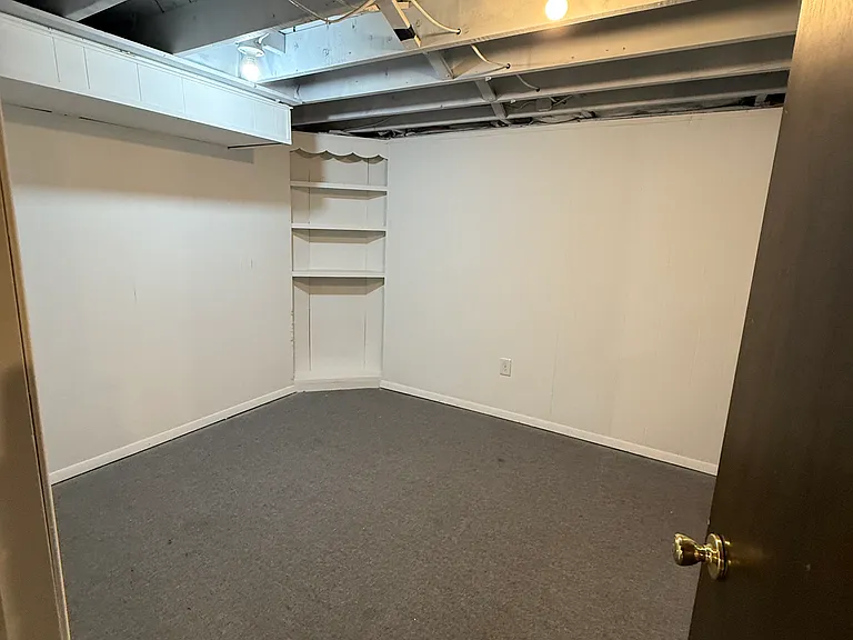 1431 Edgeorge St — Photo 25