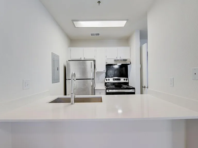 Moser Gardens Apartments — Photo 19