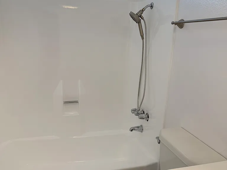 15425 Sherman Way #323 — Photo 11
