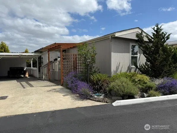 10517 62nd Street E #92, Puyallup, WA 98372