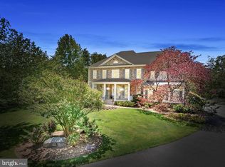 42856 Ridgeway Dr, Ashburn, VA 20148