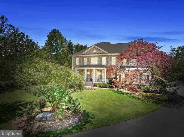 42856 Ridgeway Dr, Ashburn, VA 20148