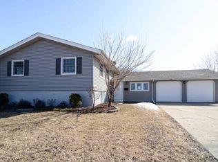 1125 S Springinsguth Rd, Schaumburg, IL 60193