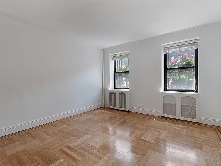 285 Carroll St #1 — Photo 10