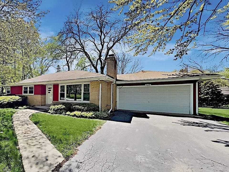 1st image of 11929 74th Ave