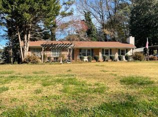 488 Creek View Dr, Lawrenceville, GA 30044
