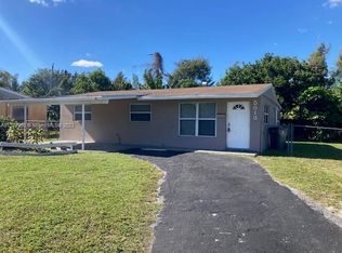 5813 Rae Ave, West Palm Beach, FL 33407