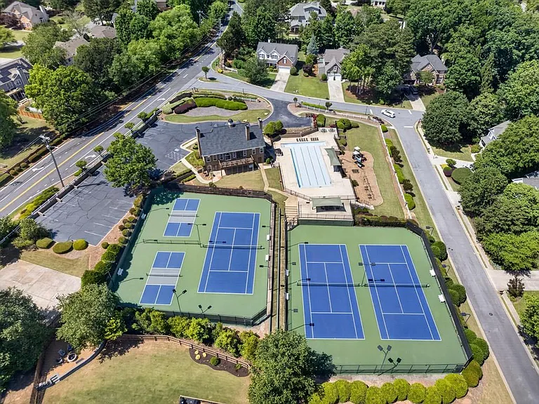 28 Stonehenge Ct — Photo 57