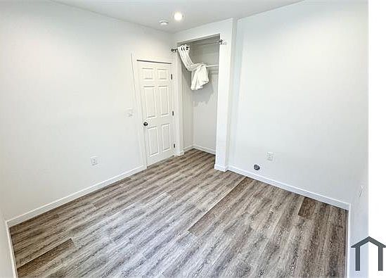 5th image of 438 S Saint Louis St #438