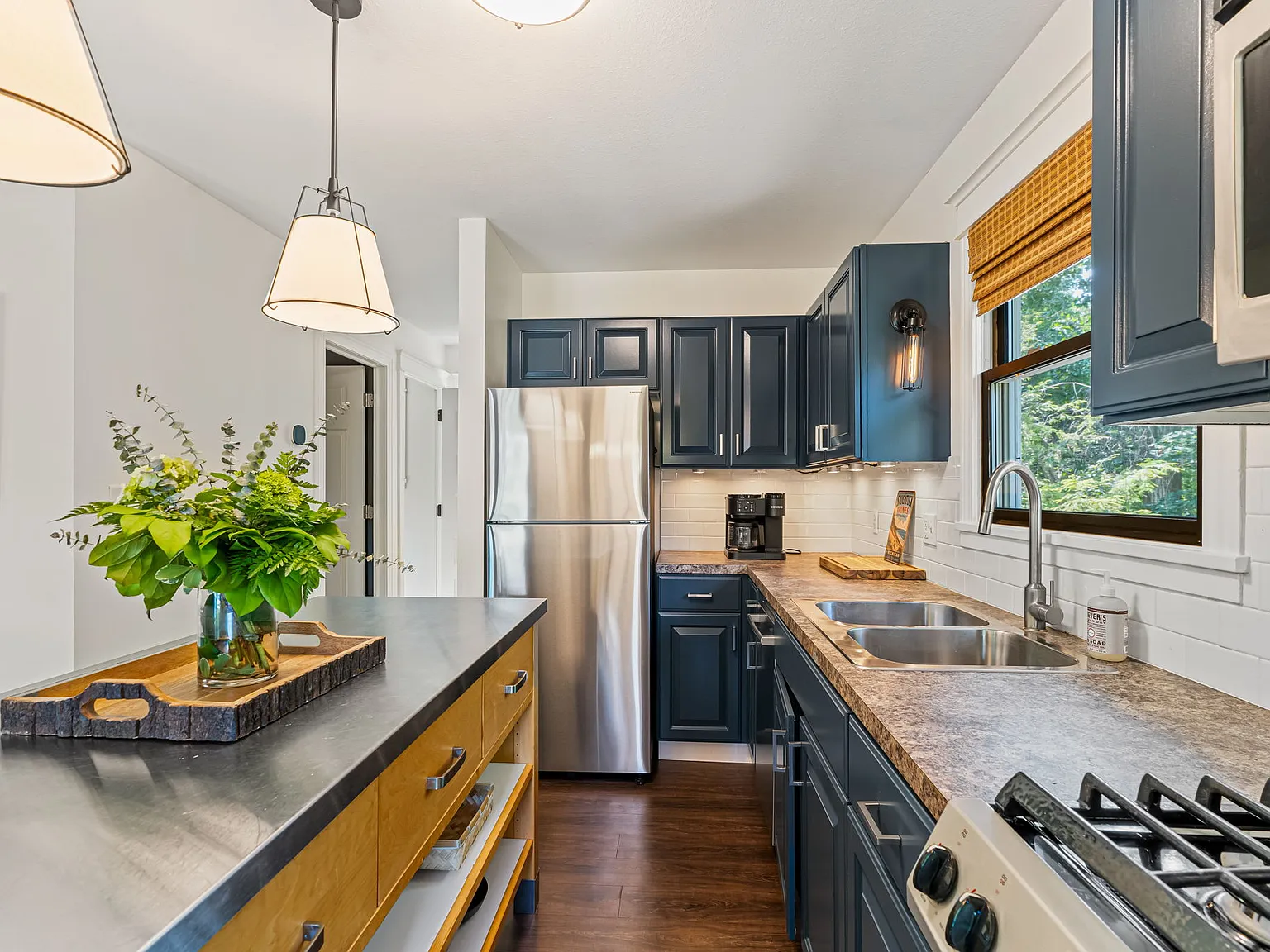 1 bed, 600 sqft, $3,000 — Photo 3