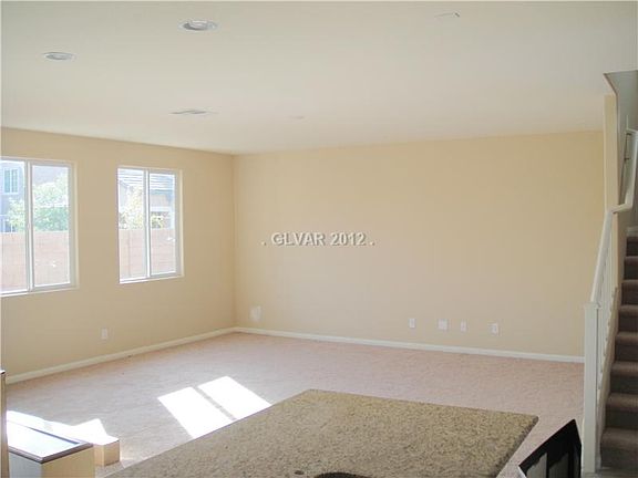 4th image of 9229 W Dorrell Ln