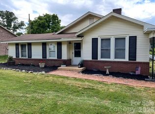 308 Salem Church Rd, Lincolnton, NC 28092