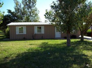 508 Juniper St, Wakefield, KS 67487